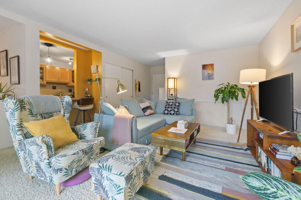 Photo of 6328 Barrie Road #1A, Edina, MN 55435 (MLS # 7147123)