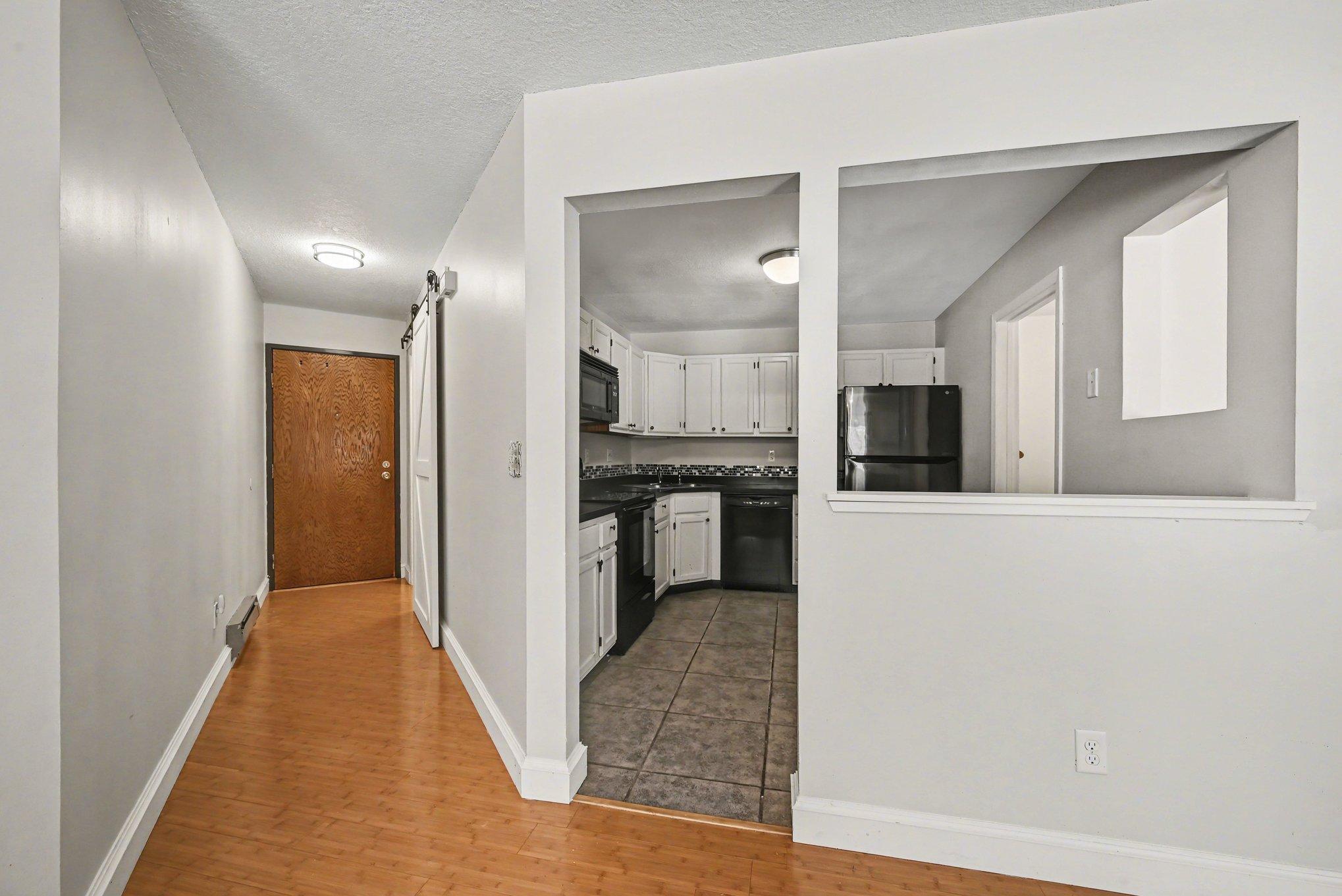 1561 Wheelock Lane 101