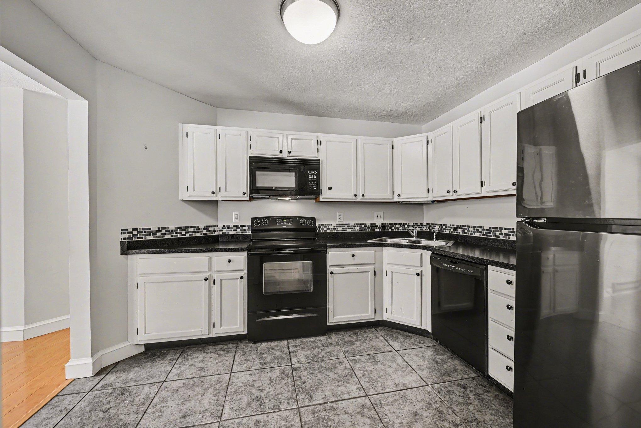 1561 Wheelock Lane 101