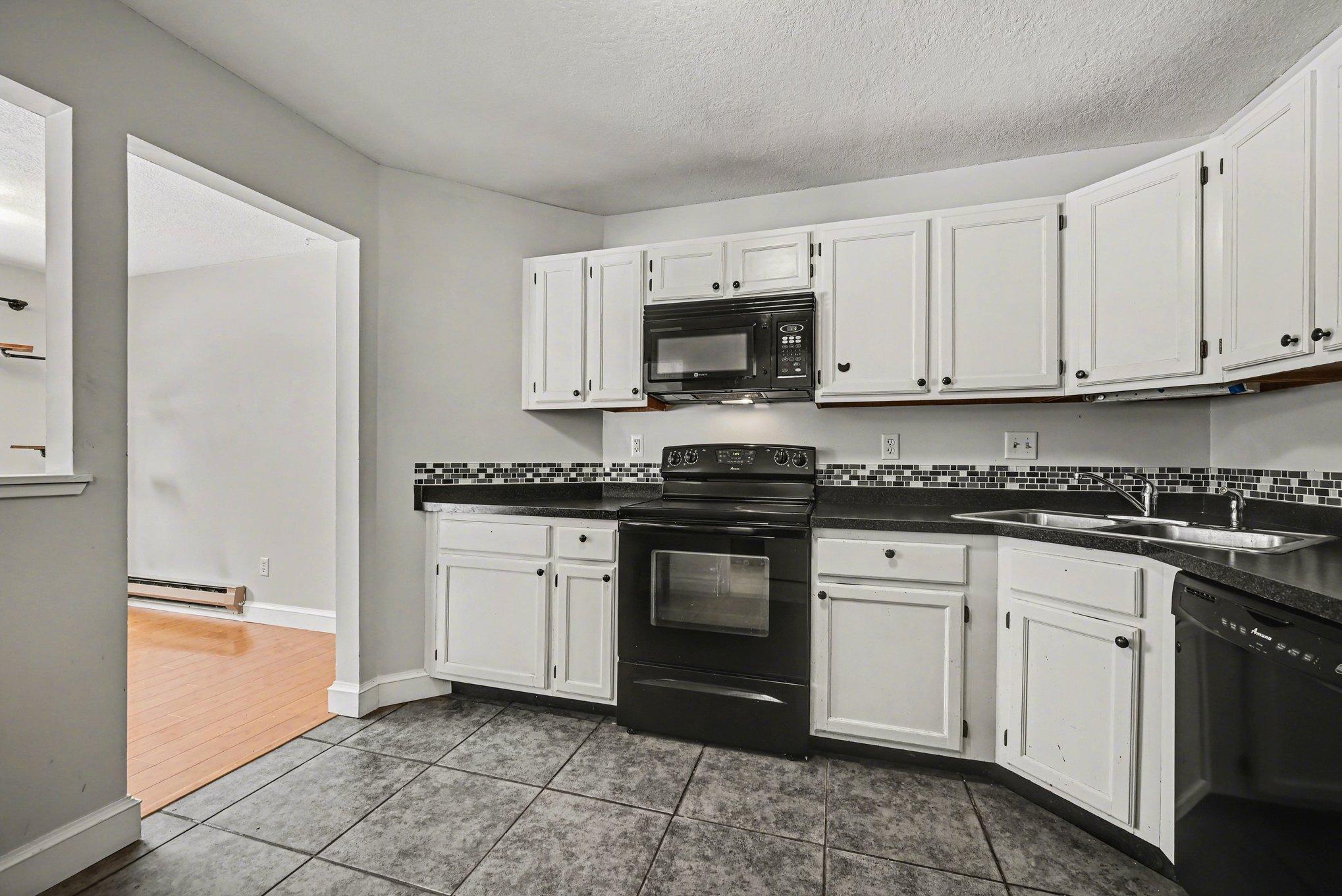 1561 Wheelock Lane 101