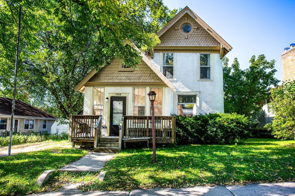 Photo of 1938 Ulysses Street NE, Minneapolis, MN 55418 (MLS # 7021187)