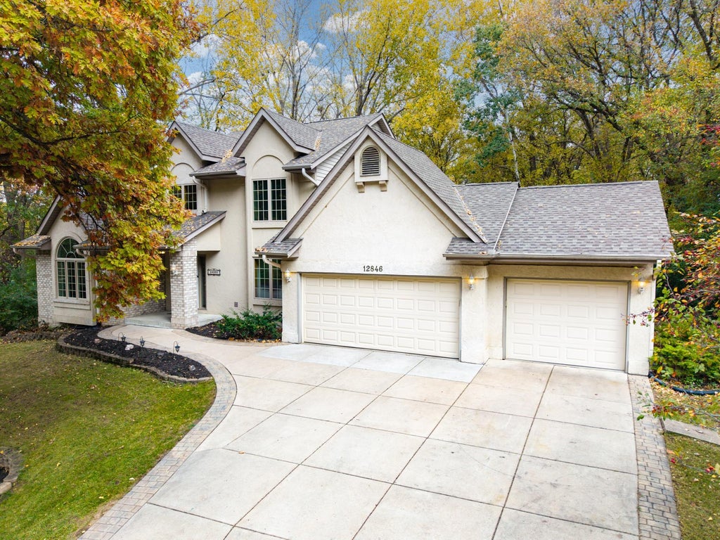 Photo of 12846 Hialeah Path, Apple Valley, MN 55124 (MLS # 7161265)