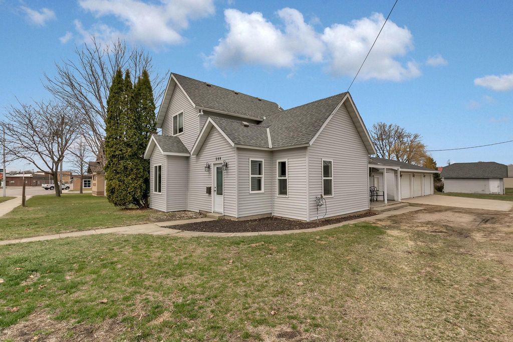 Photo of 209 E James Street, Paynesville, MN 56362 (MLS # 7055594)