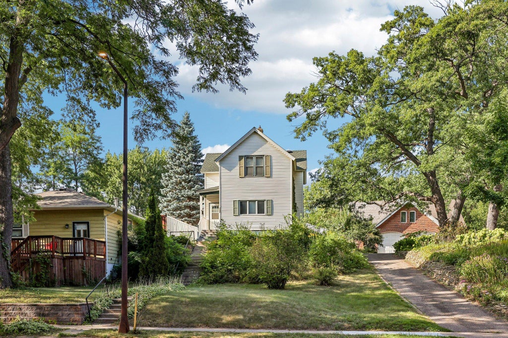Photo of 1145 Burns Avenue, Saint Paul, MN 55106 (MLS # 7131881)
