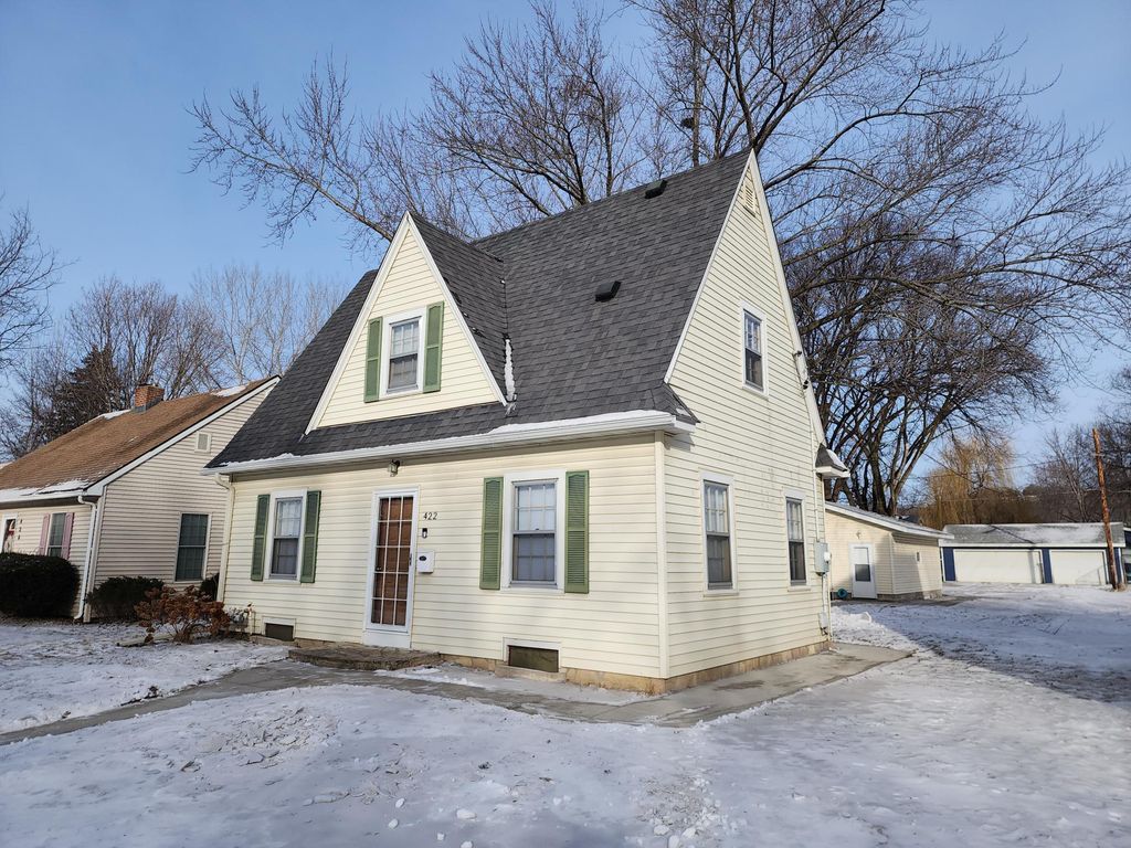 Photo of 422 Mound Avenue, Mankato, MN 56001 (MLS # 7011194)