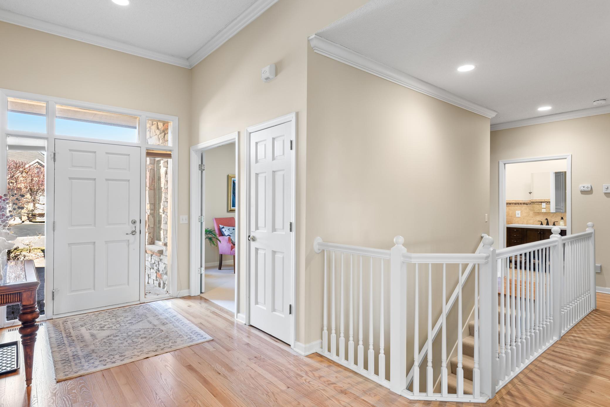 365 Waycliffe Drive S