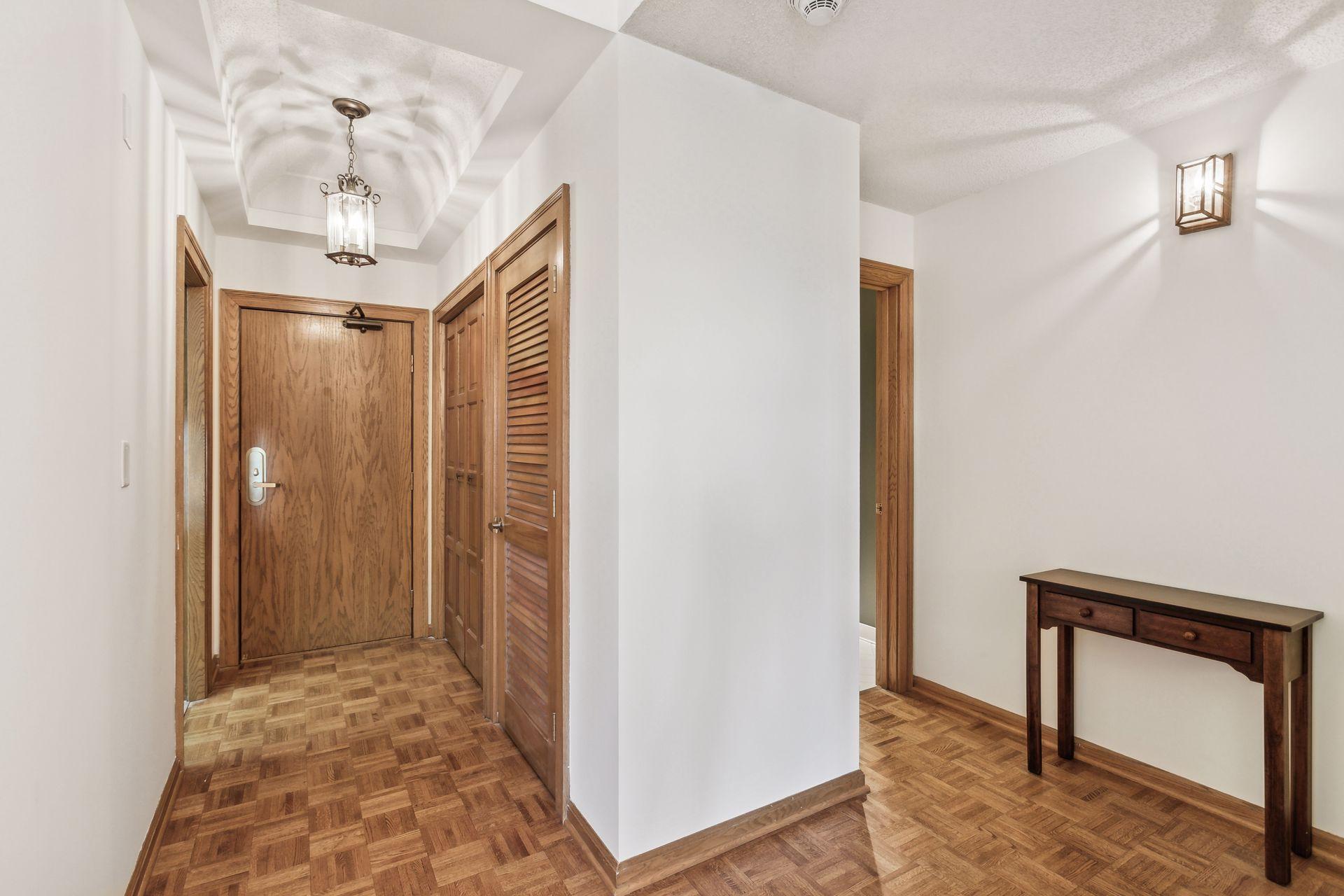 1235 Yale Place 1401