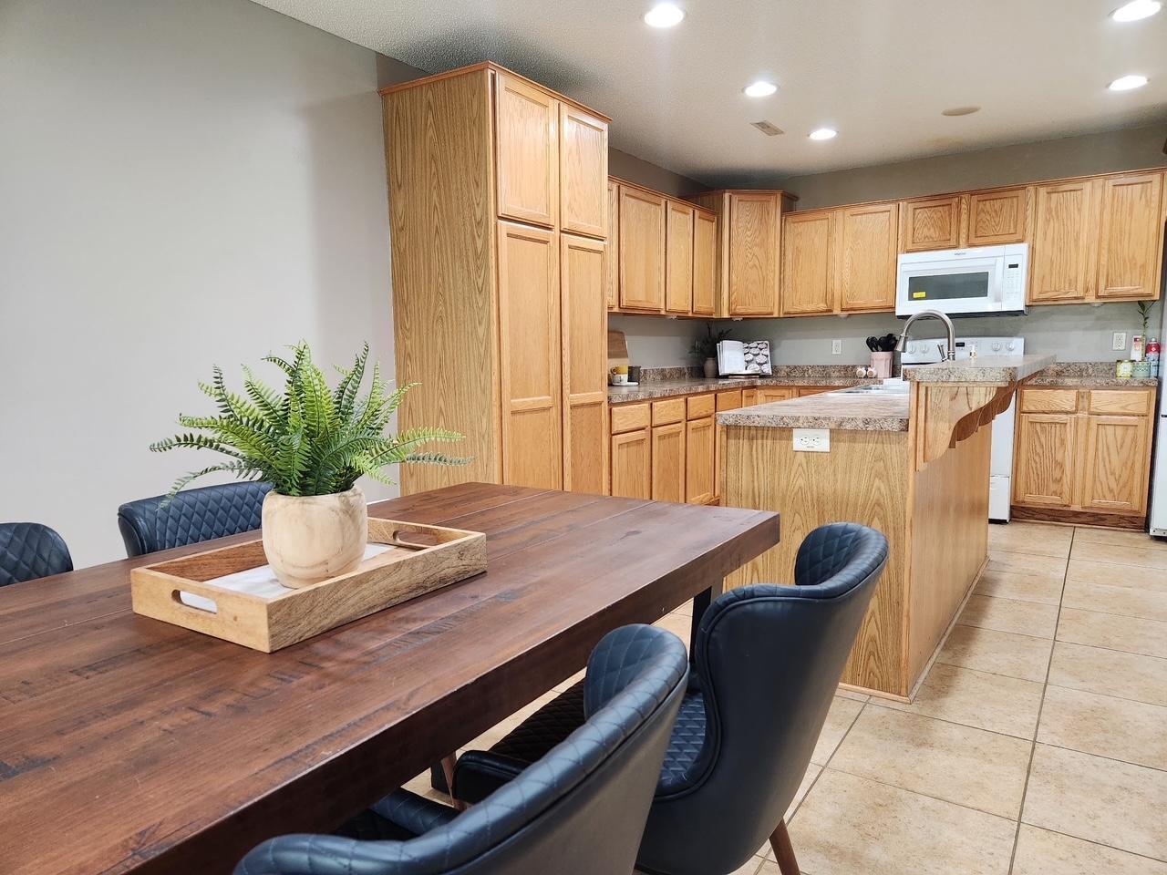 10809 Tyler Court NE