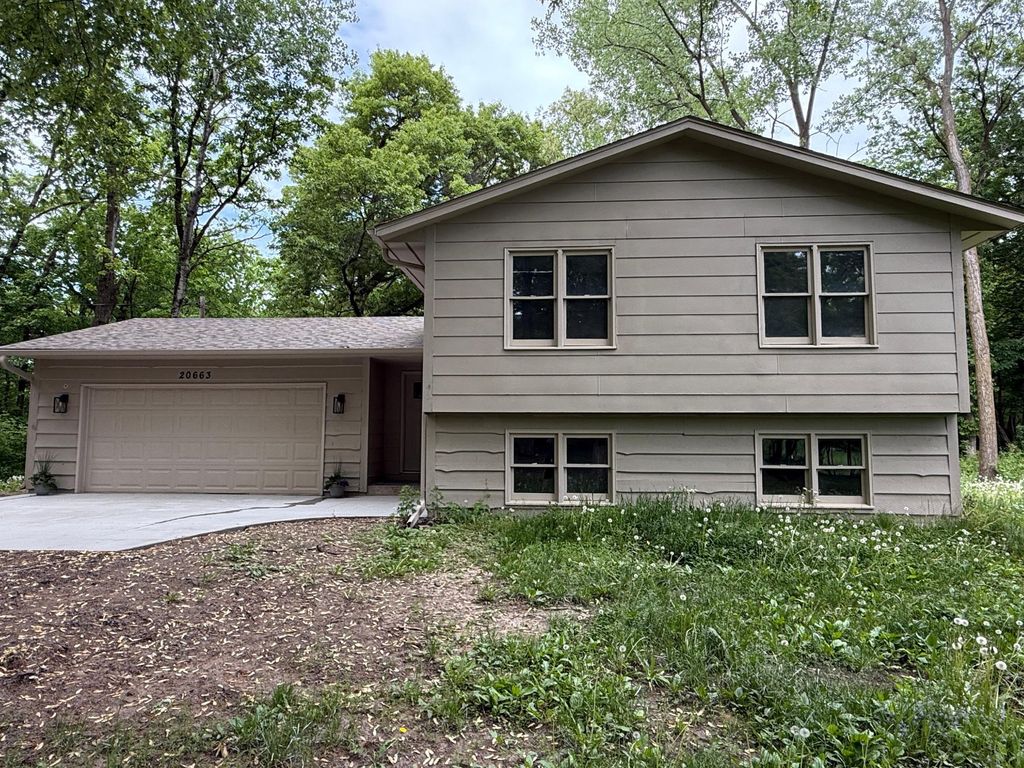 Photo of 20663 Ulysses Street NW, Elk River, MN 55330 (MLS # 7077282)