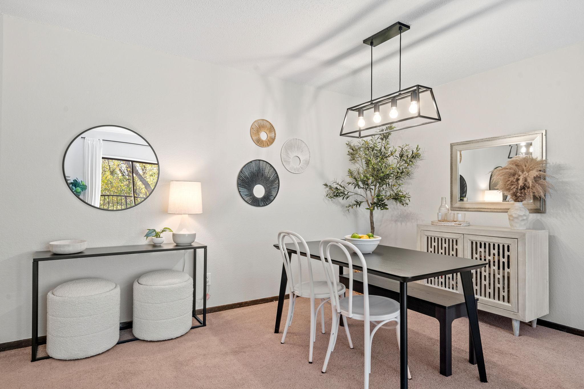 2670 Oxford Street N 242