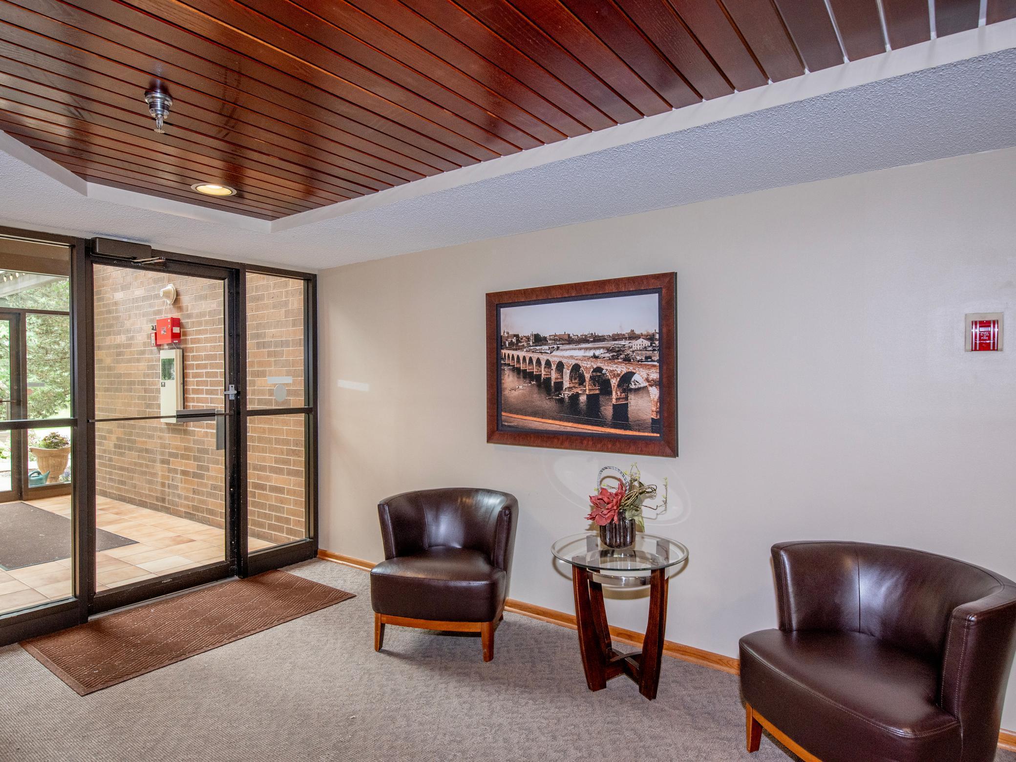 10 Windsor Court 205