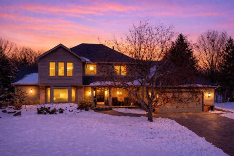 2257 Mahogany Way Eagan MN 55122