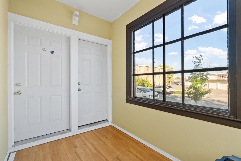 Photo of 787 Watson Avenue, Saint Paul, MN 55102 (MLS # 7131546)