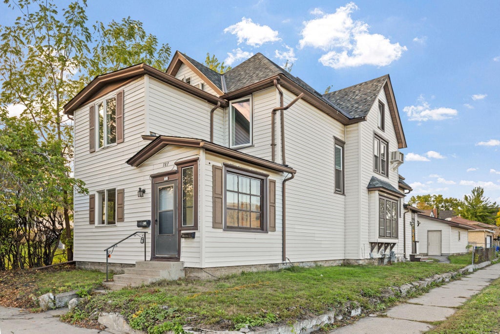 Photo of 787 Watson Avenue, Saint Paul, MN 55102 (MLS # 7131546)