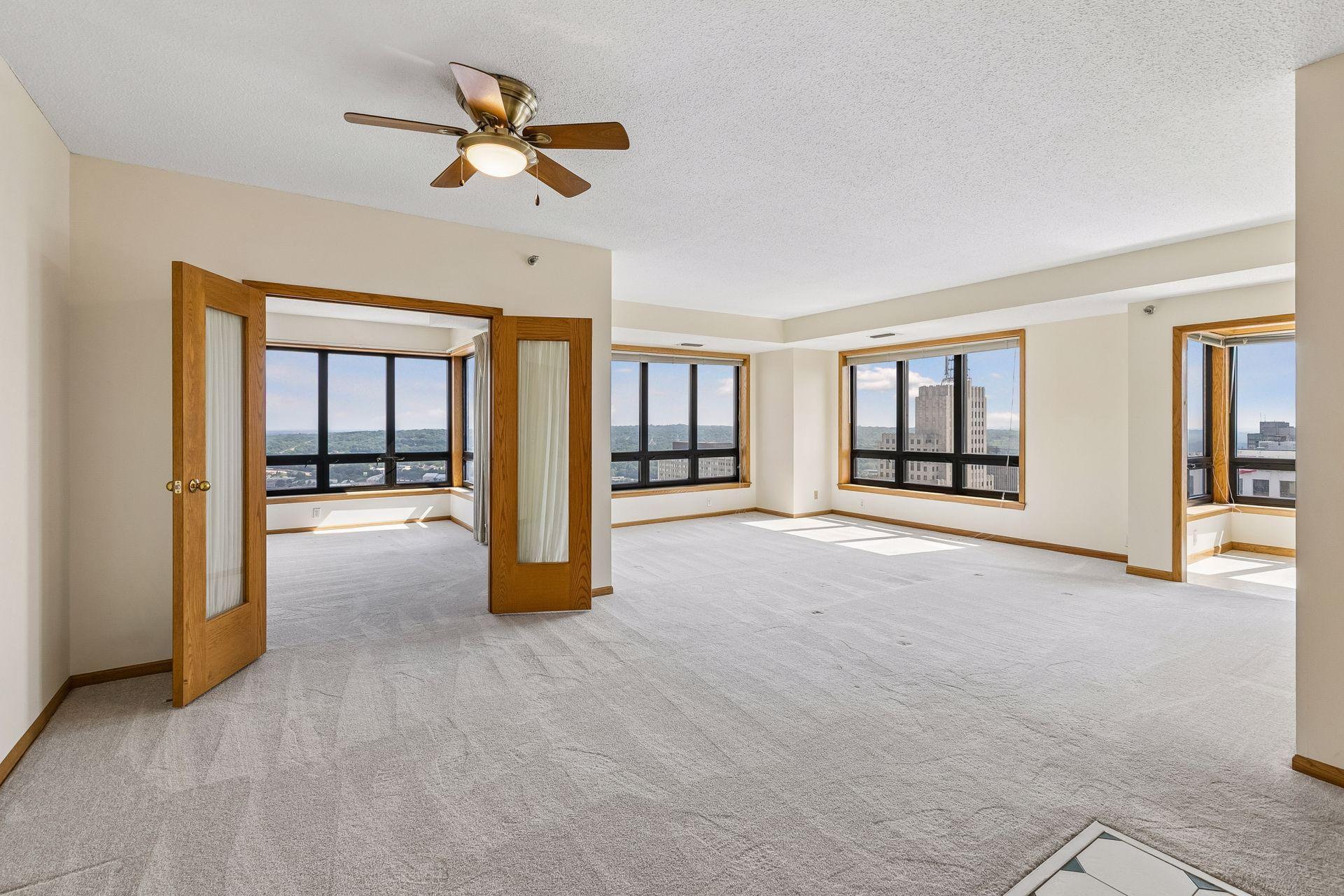 168 6th Street E 3801
