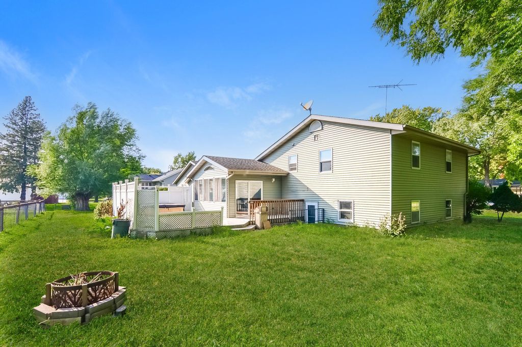 Photo of 205 South Lane, Green Isle, MN 55338 (MLS # 7005830)