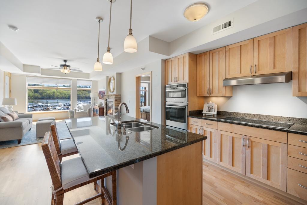 501 Main Street N 214