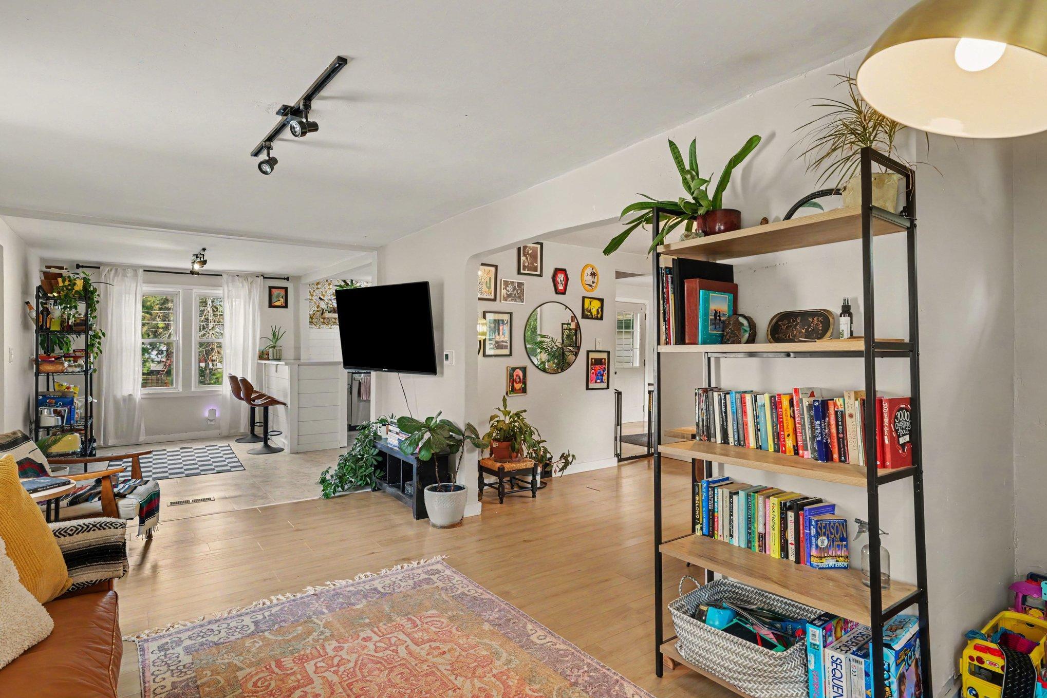 6356 48th Street N