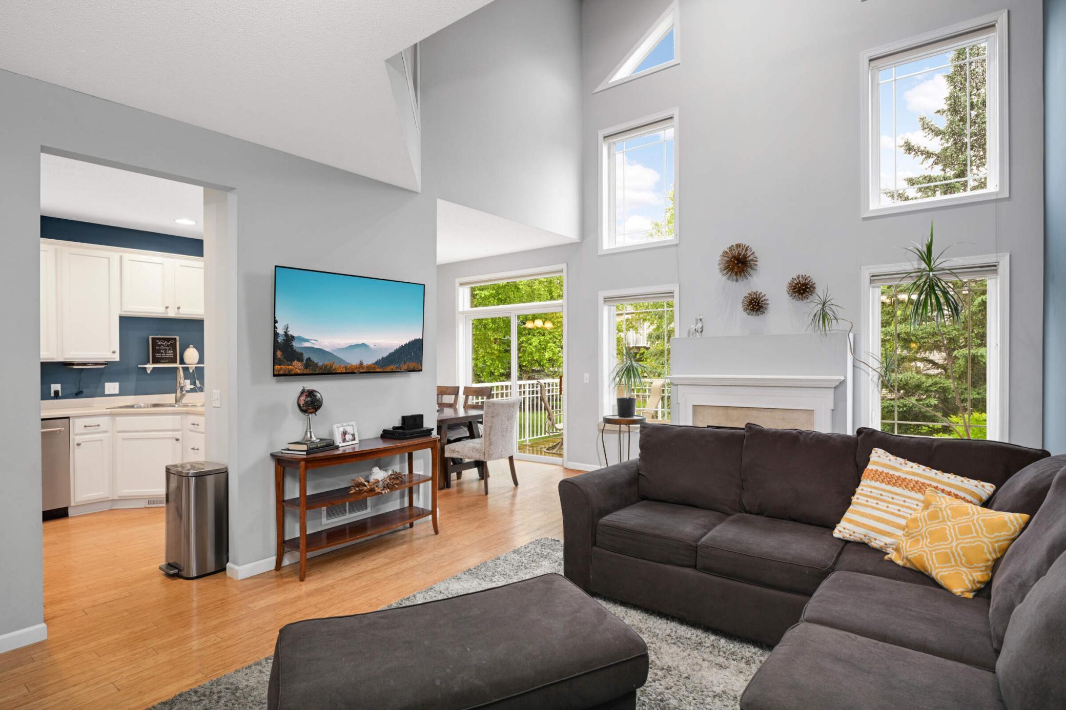 6715 158th Street W