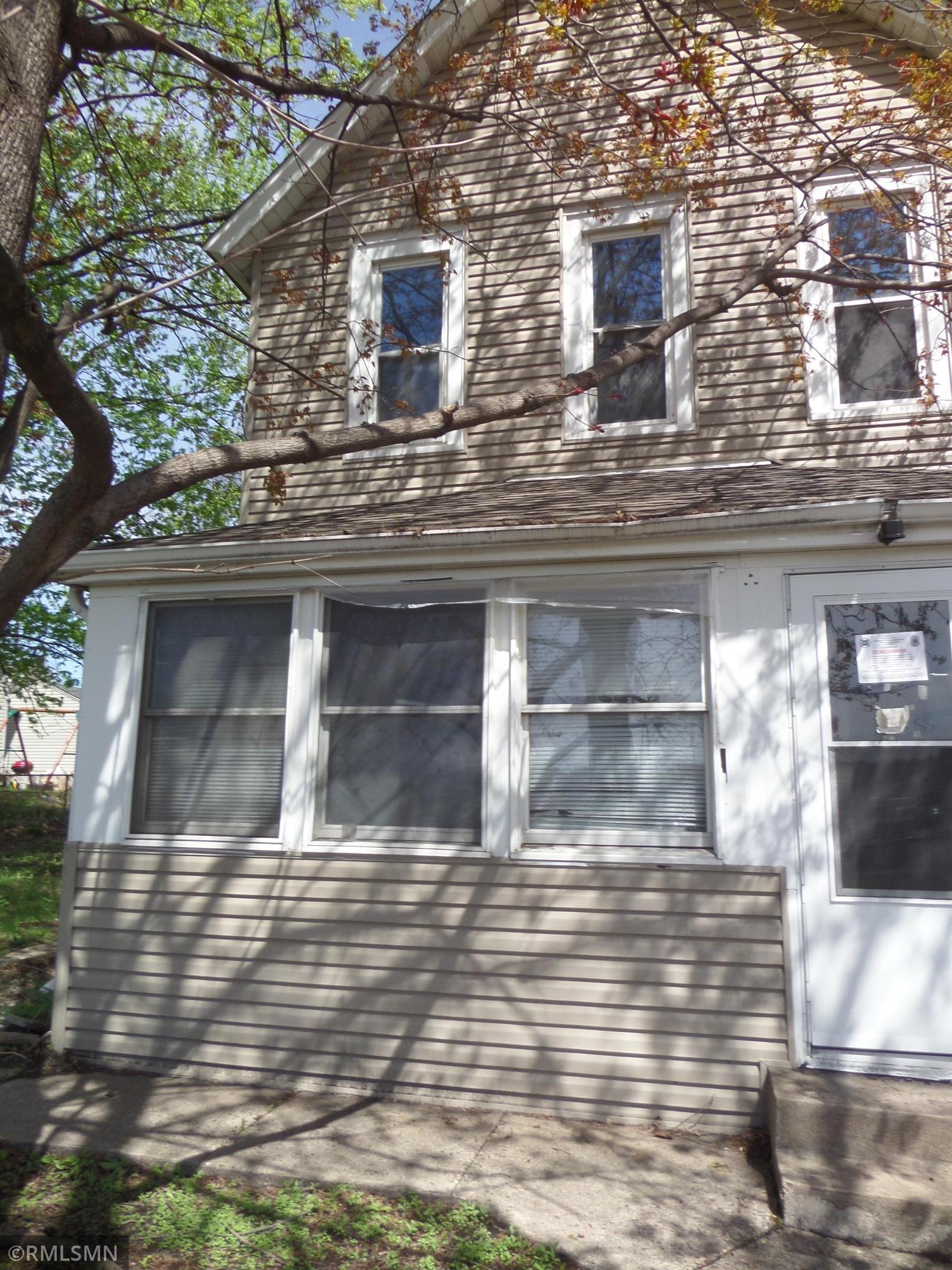 841 York Avenue
