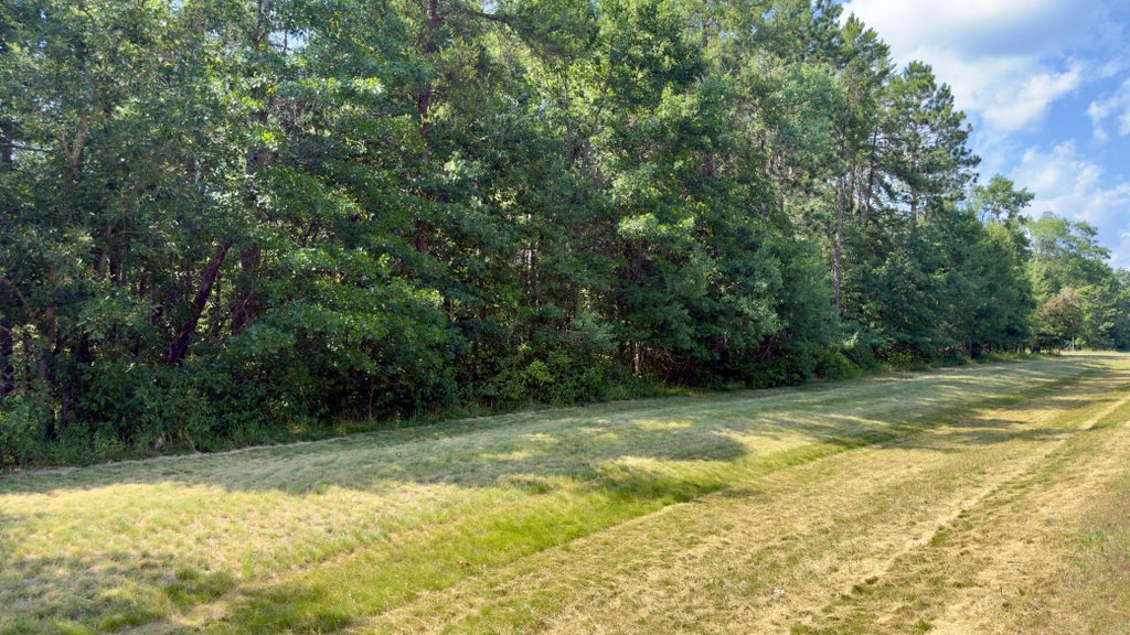 Photo of Lots 14-15 Rockrose Drive, Baxter, MN 56425 (MLS # 7116663)