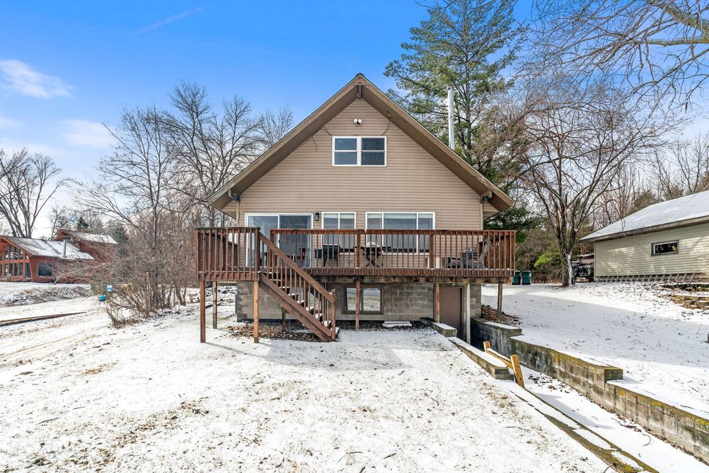 Photo of 2358 Crest Way, Rush City, MN 55069 (MLS # 7043420)