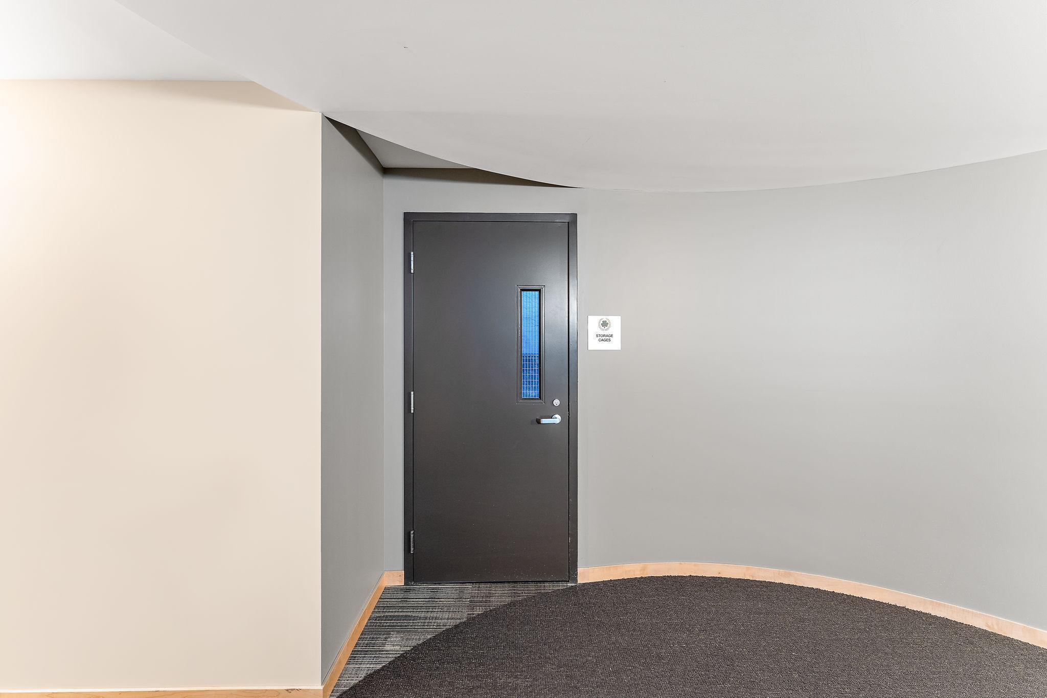 Minneapolis, Minnesota, 55415, United States, 3 Bedrooms Bedrooms, ,3 BathroomsBathrooms,Residential,Active,2019808