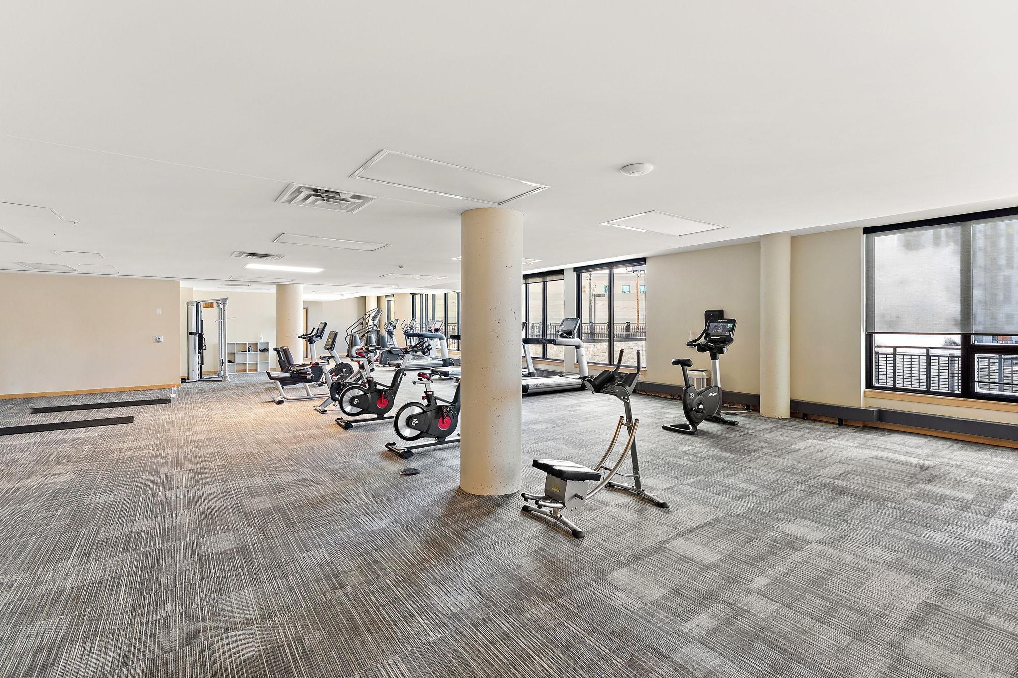 Minneapolis, Minnesota, 55415, United States, 3 Bedrooms Bedrooms, ,3 BathroomsBathrooms,Residential,Active,2019808