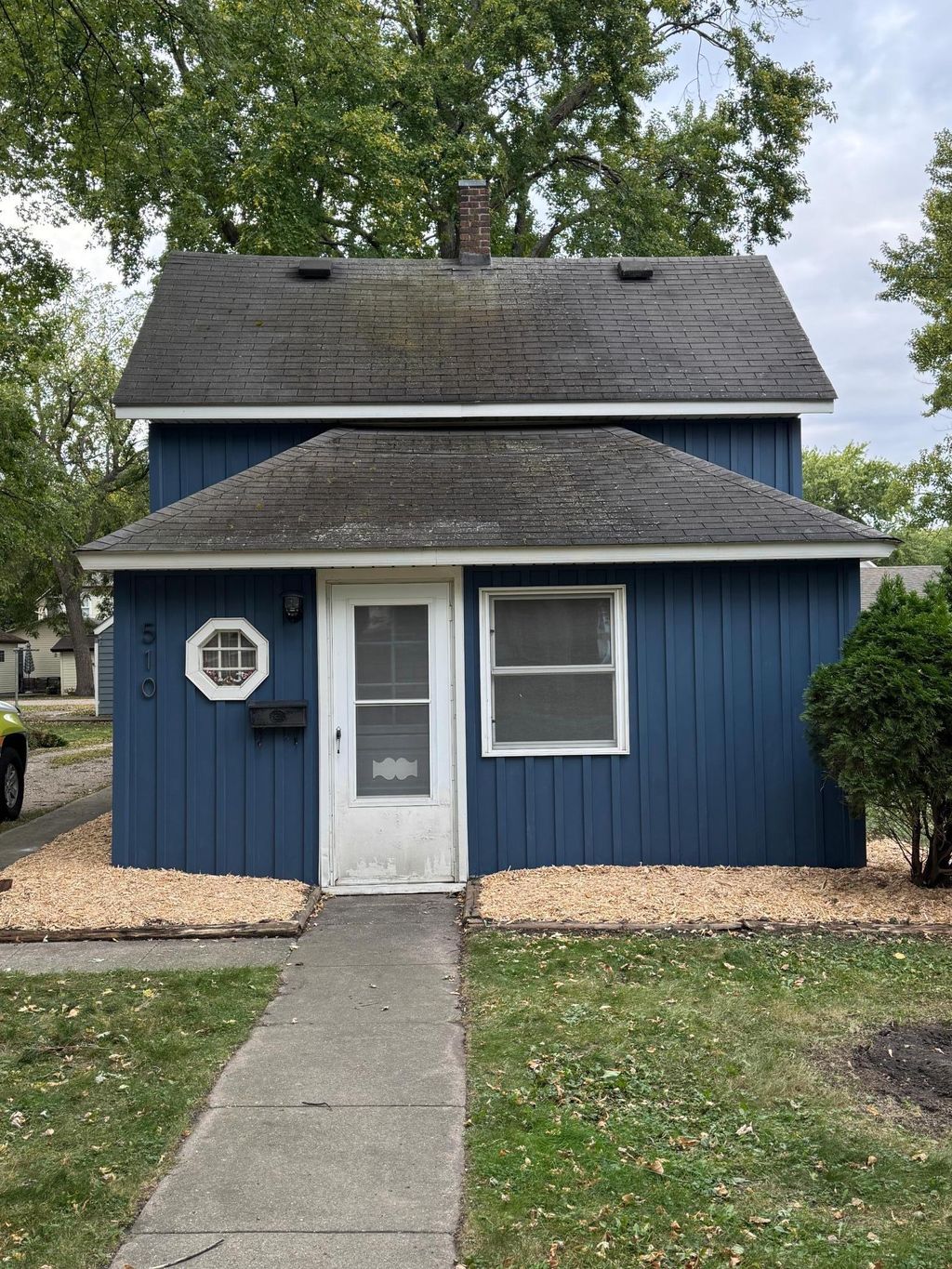 Photo of 510 Monroe Street SE, Hutchinson, MN 55350 (MLS # 7038026)