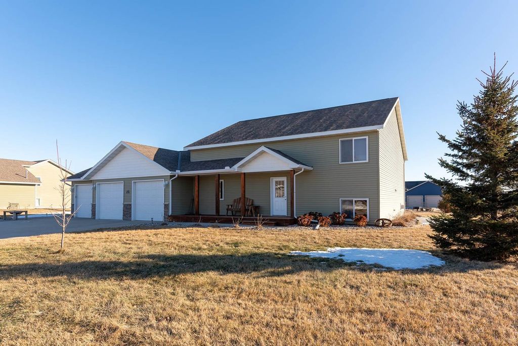 Photo of 141 Chase Avenue, Nicollet, MN 56074 (MLS # 7009482)