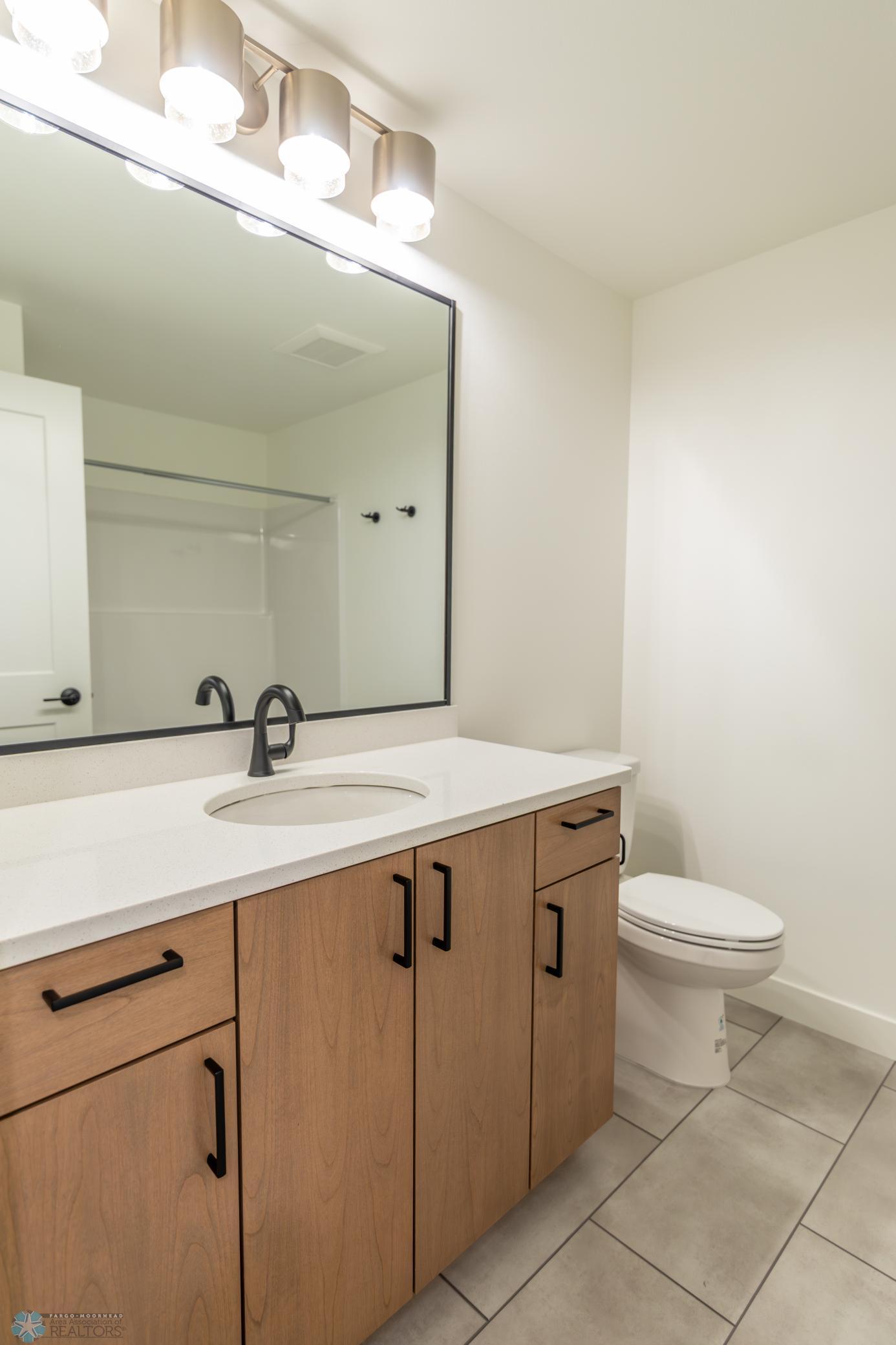 Horace, North Dakota 58047, United States, 5 Bedrooms Bedrooms, ,3 BathroomsBathrooms,Residential,Active,257267