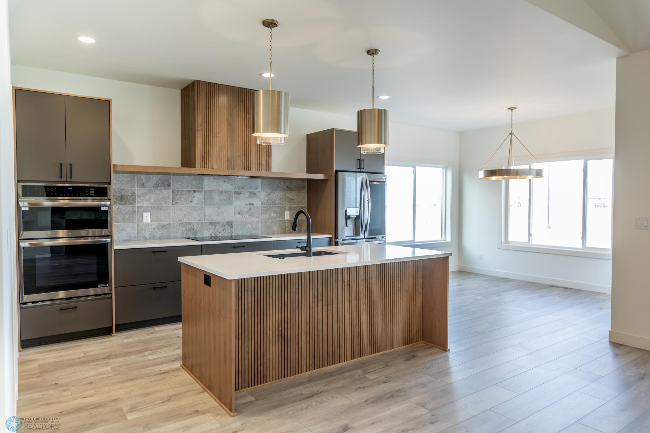 Horace, North Dakota 58047, United States, 5 Bedrooms Bedrooms, ,3 BathroomsBathrooms,Residential,Active,257267