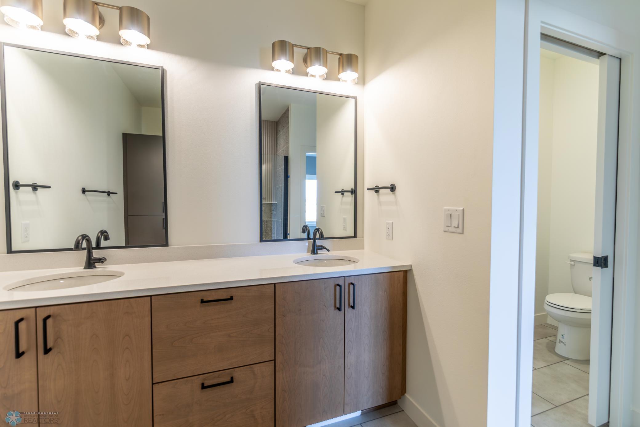 Horace, North Dakota 58047, United States, 5 Bedrooms Bedrooms, ,3 BathroomsBathrooms,Residential,Active,257267