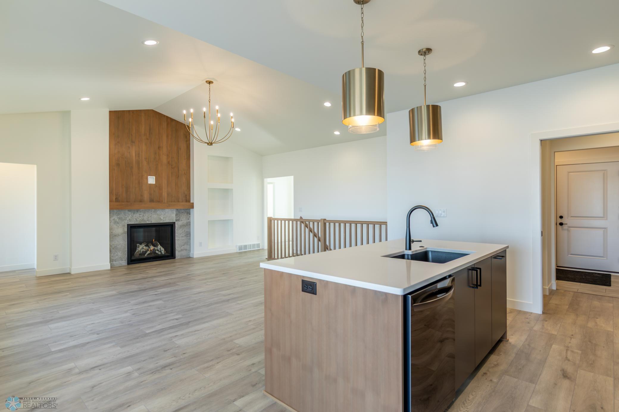 Horace, North Dakota 58047, United States, 5 Bedrooms Bedrooms, ,3 BathroomsBathrooms,Residential,Active,257267