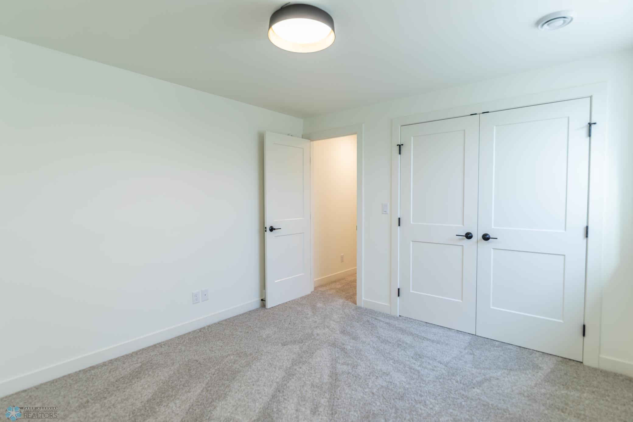 Horace, North Dakota 58047, United States, 5 Bedrooms Bedrooms, ,3 BathroomsBathrooms,Residential,Active,257267