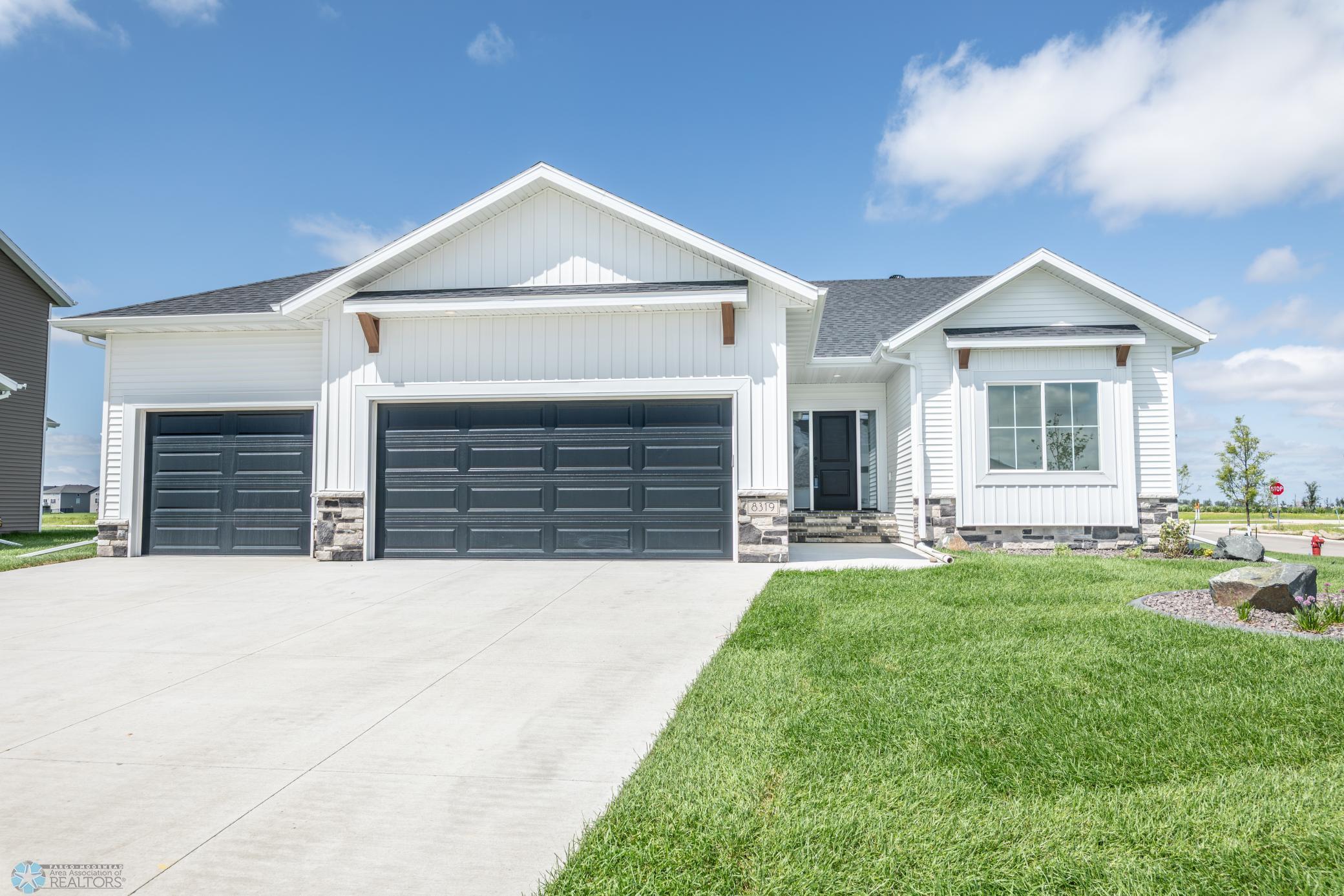 Horace, North Dakota 58047, United States, 5 Bedrooms Bedrooms, ,3 BathroomsBathrooms,Residential,Active,257267