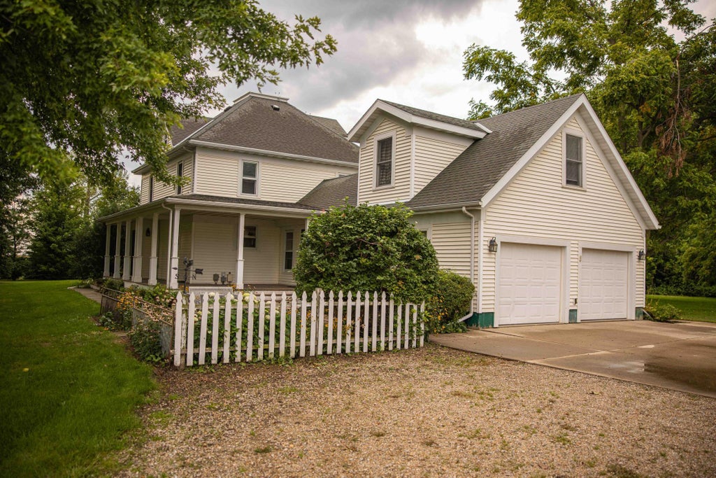 Photo of 17326 530th Avenue, Wells, MN 56097 (MLS # 7144617)