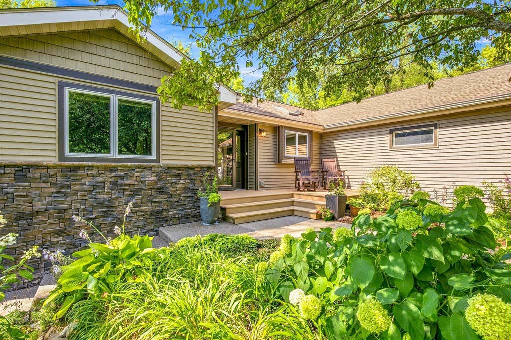 Photo of 163 Skyline Drive, River Falls, WI 54022 (MLS # 7060875)