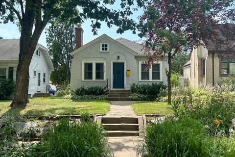 Featured picture for the property 6819912