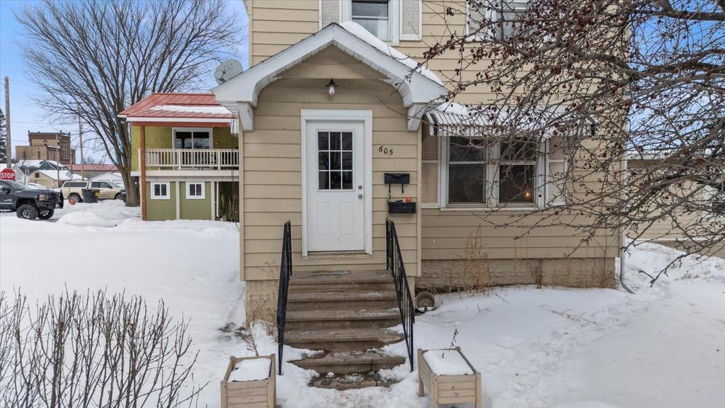 Photo of 605 5th Street S, Virginia, MN 55792 (MLS # 7021276)