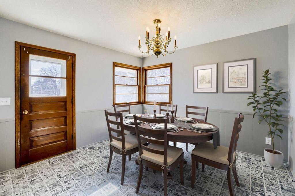 Photo of 5705 Phoenix Street, Golden Valley, MN 55422 (MLS # 7020901)