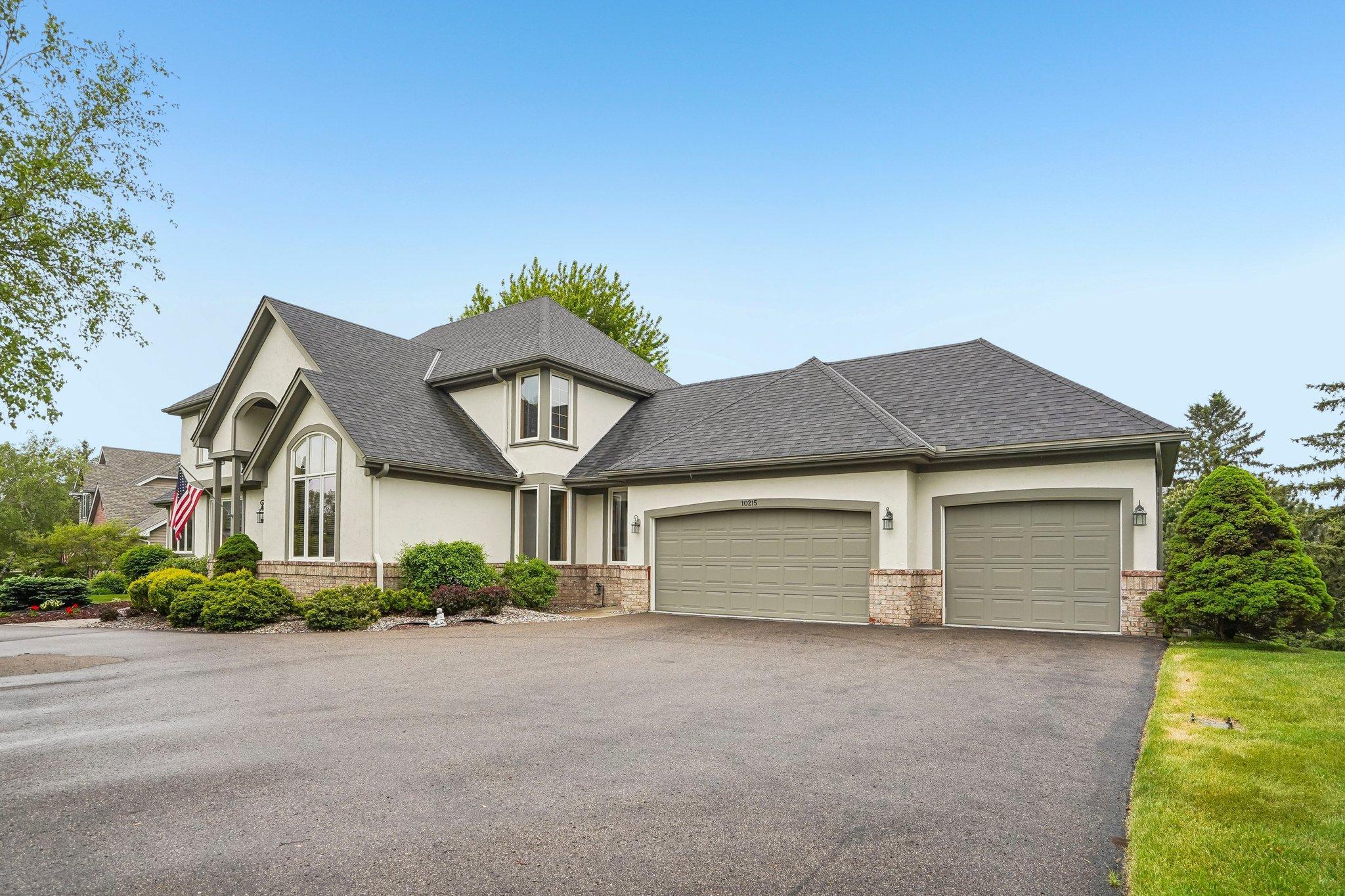 10215 Bluff Road