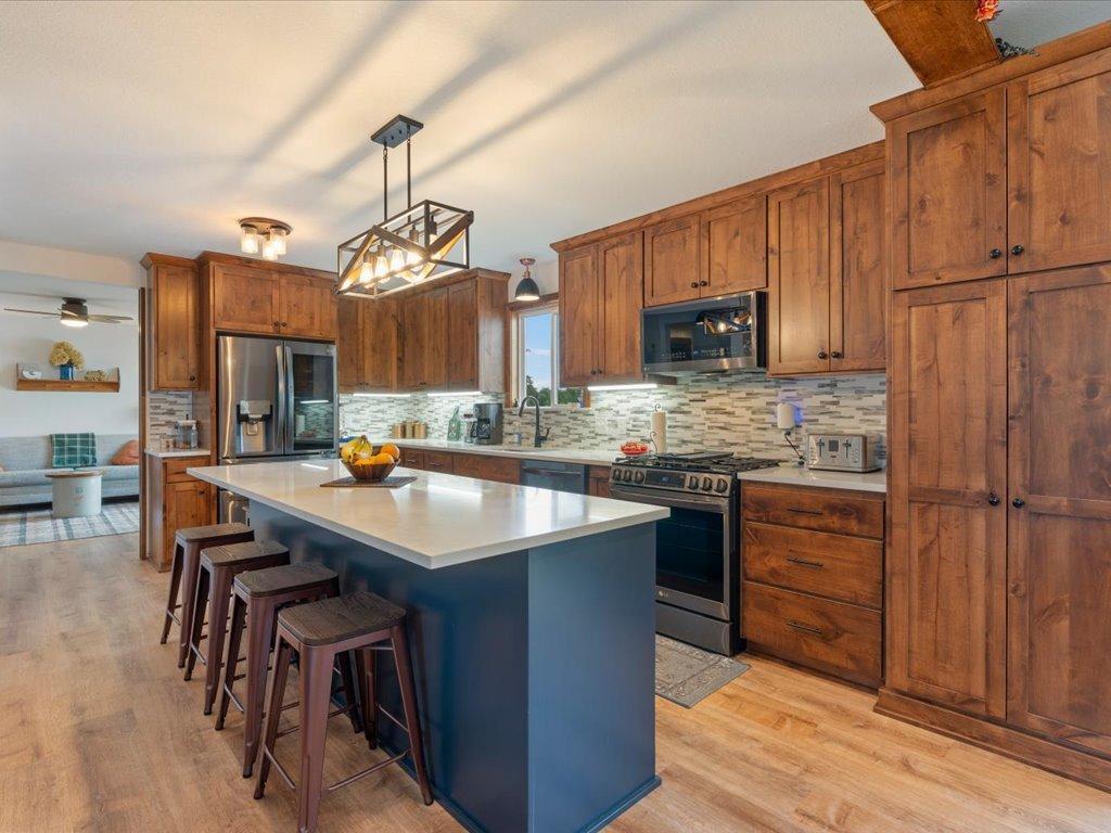 14390 Shoreview Drive