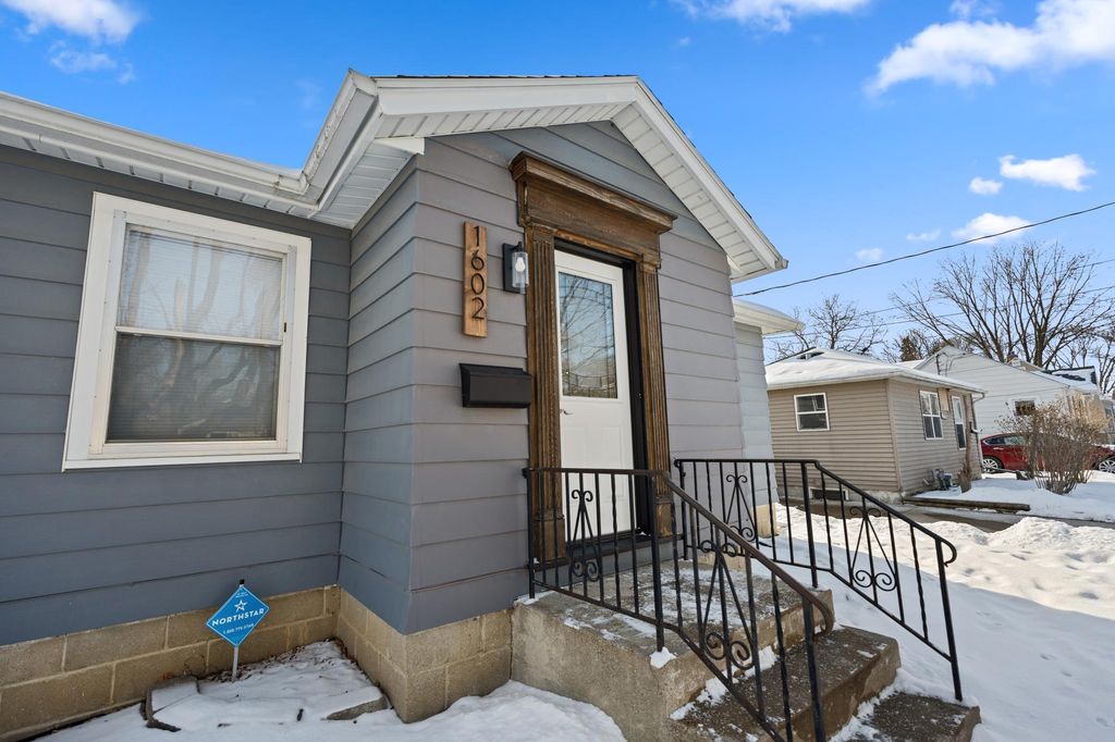 Photo of 1602 4th Street NE, Rochester, MN 55906 (MLS # 7016485)