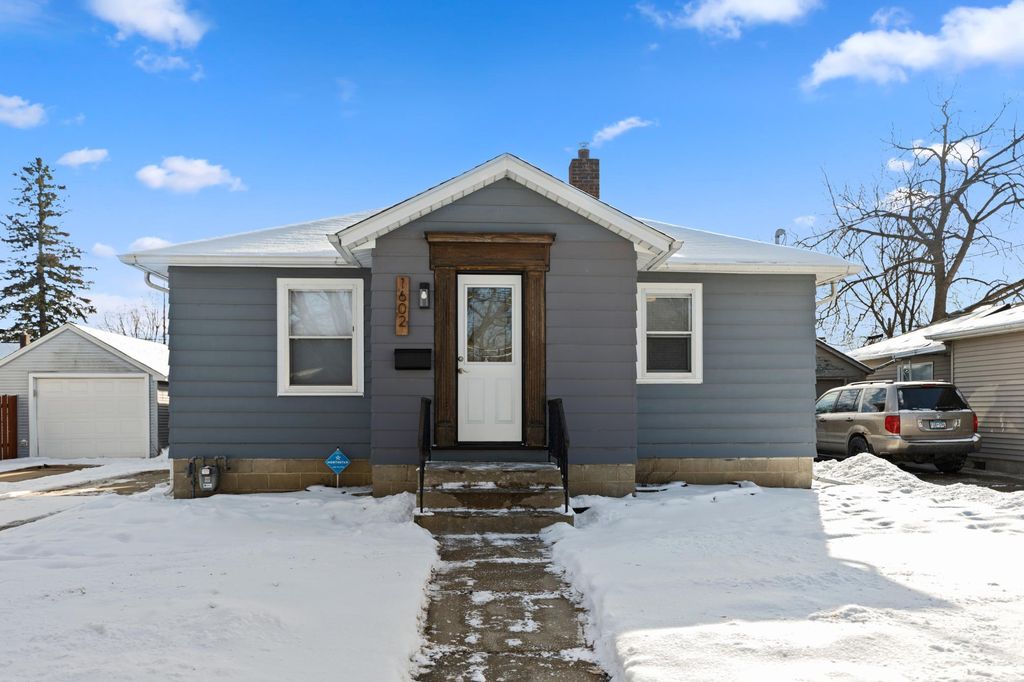 Photo of 1602 4th Street NE, Rochester, MN 55906 (MLS # 7016485)