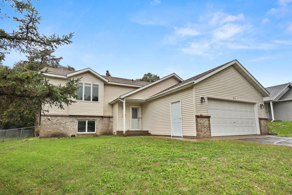Photo of 813 7th Avenue N, Sauk Rapids, MN 56379 (MLS # 7147919)