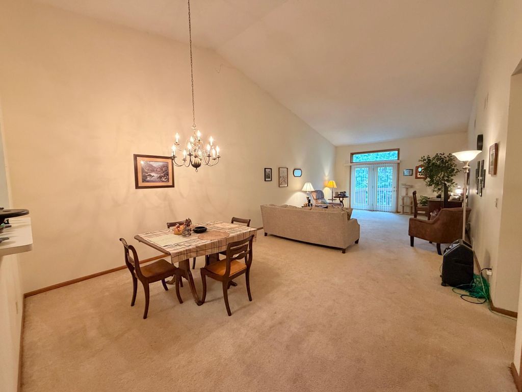 Photo of 1636 6th Avenue SW #20, Rochester, MN 55902 (MLS # 7064308)
