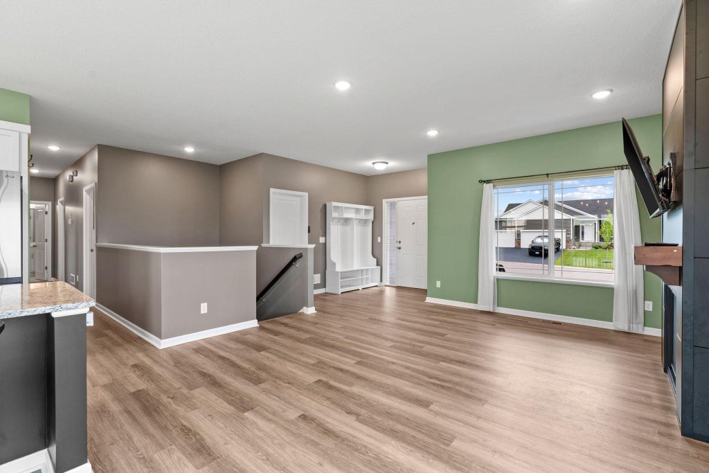 Photo of 9973 32nd Street NE, Saint Michael, MN 55376 (MLS # 7093887)