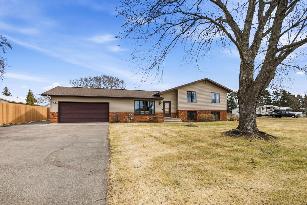 Photo of 3351 County Road 8 SE, Saint Cloud, MN 56304 (MLS # 7046039)