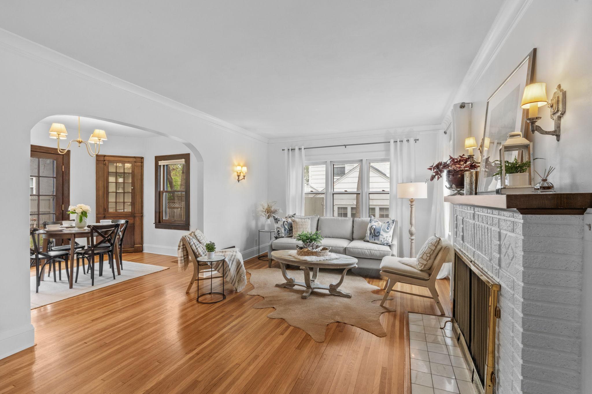1400 E 54th Street